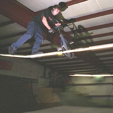 04_tailwhip